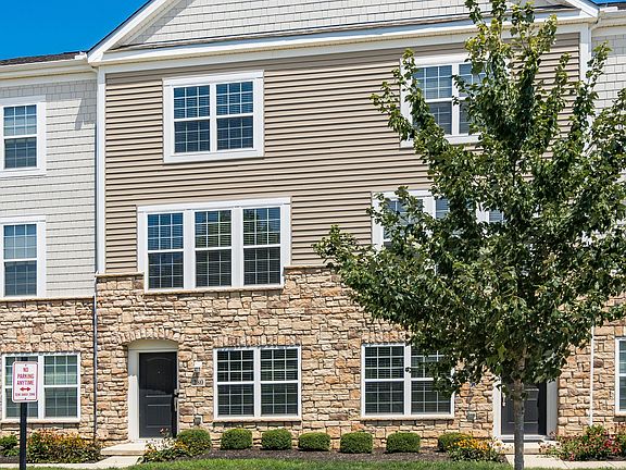 5th image of 280 Autumn Ridge Cir