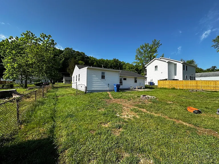 5530 Halwis St — Photo 13