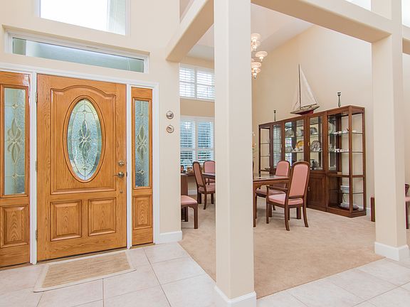 5th image of 150 Whispering Oaks Cir