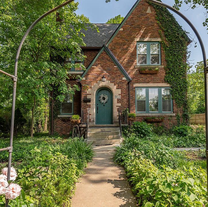 923 E University St, Bloomington, IN 47401 Zillow