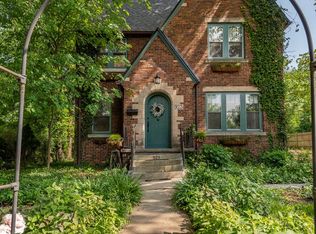 923 E University St, Bloomington, IN
