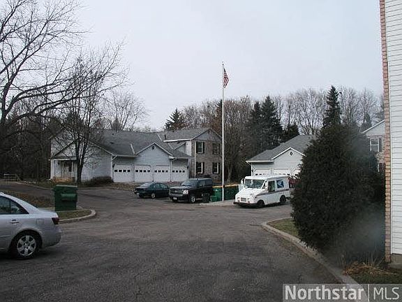 2nd image of 1644 Charlton Street