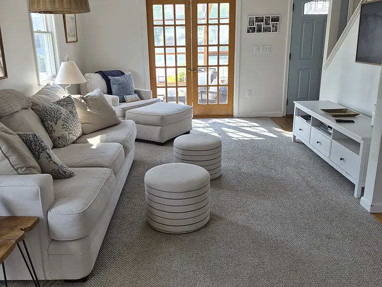 10 Breakwater Ct — Photo 8