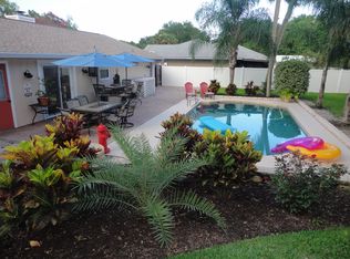 1232 Wayne Ave, New Smyrna Beach, FL 32168