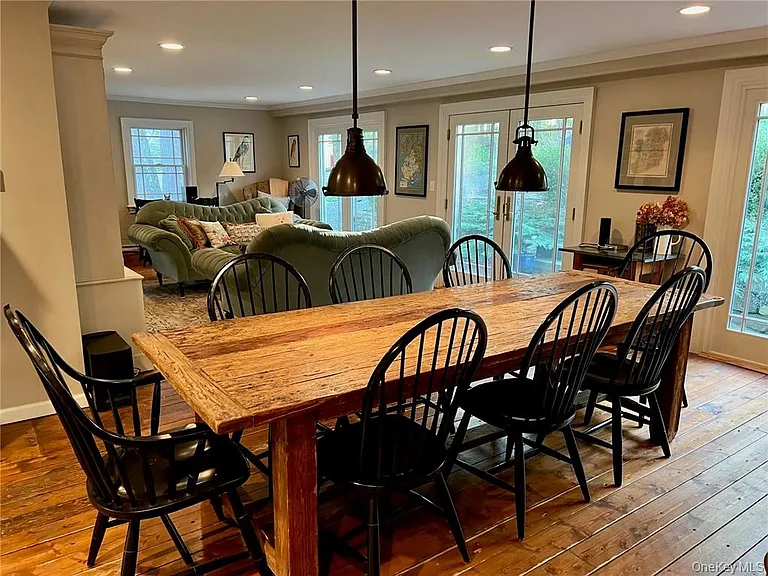 19 Mill Ln — Photo 7