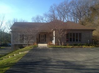 2951 Thornhills Ave SE, Grand Rapids, MI 49546