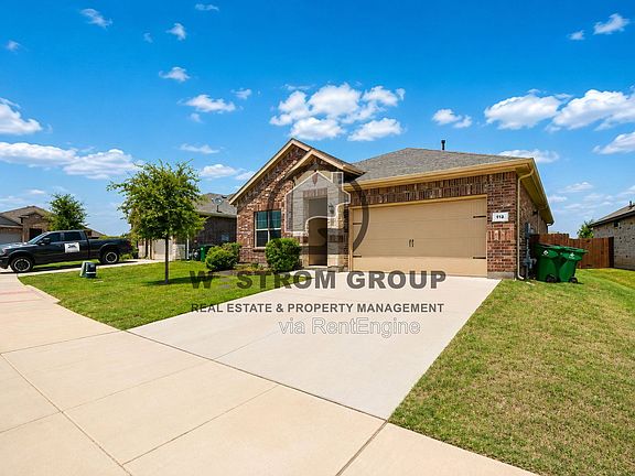 2nd image of 113 Orchard Pines Pl