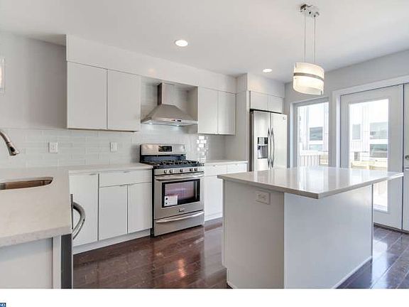 5th image of 2412 E Gordon St #5