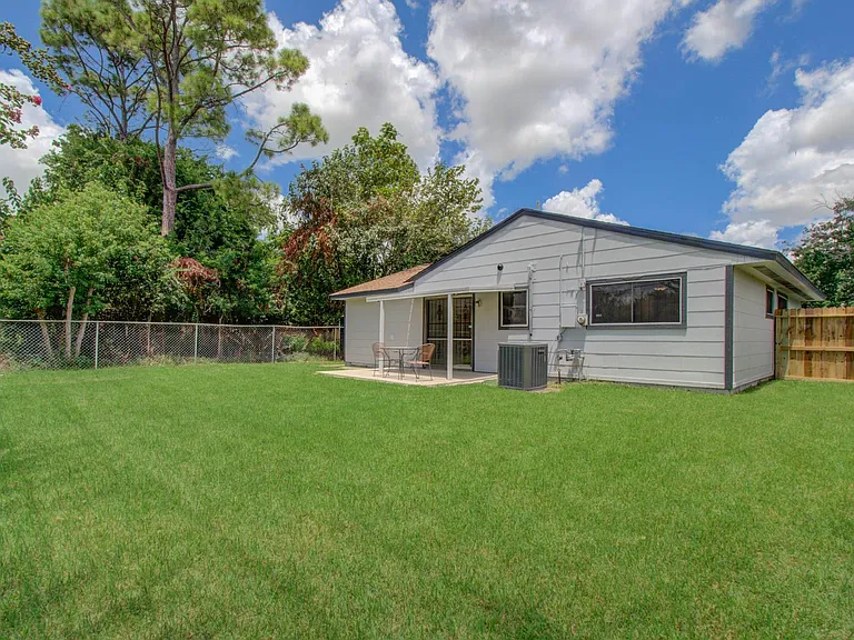 11018 Long Gate Dr — Photo 35