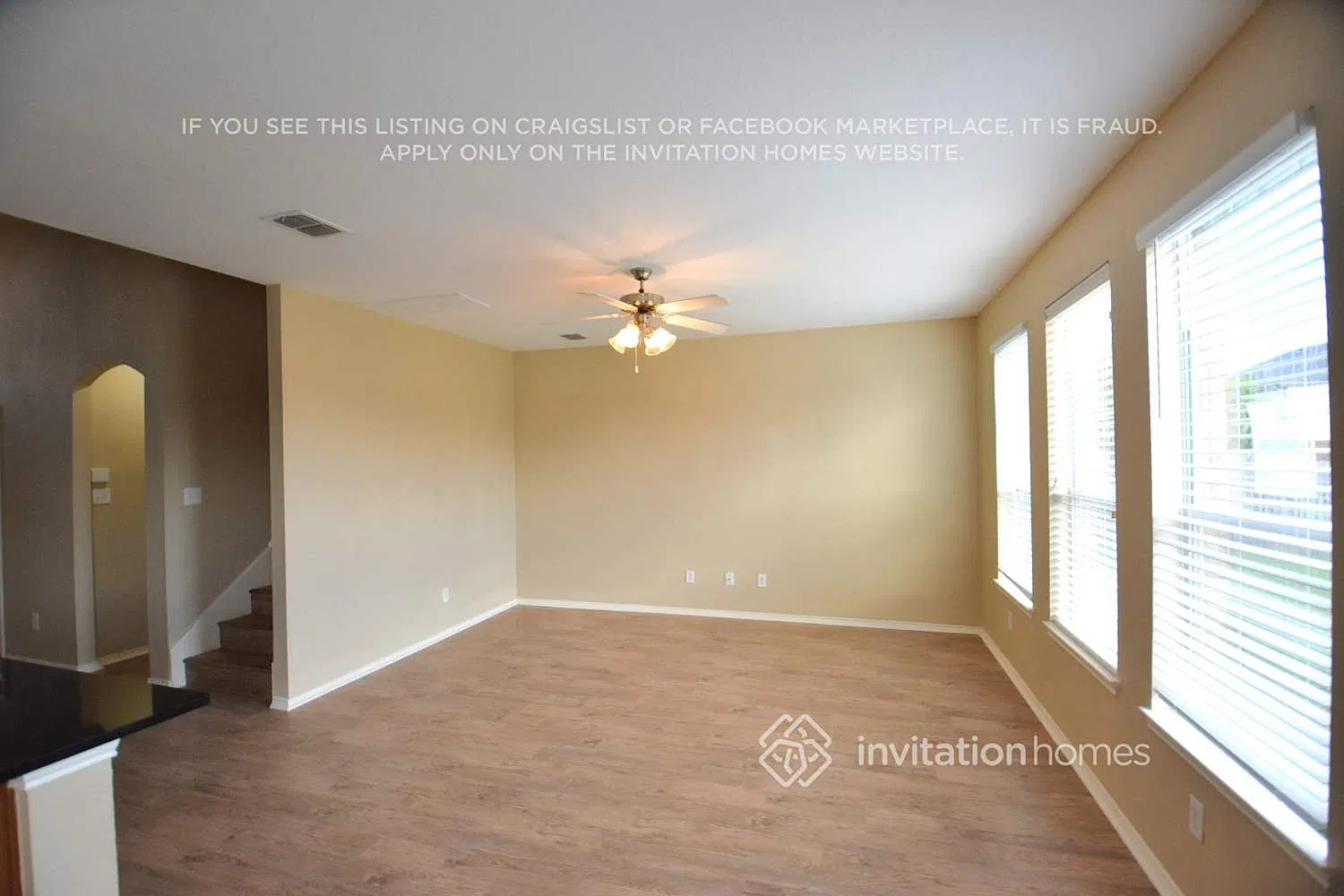 1141 Mourning Dove Dr Burleson, TX 76028 — Photo 2