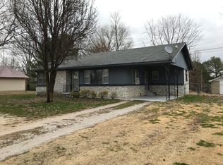 34 School St, Lynn, AR 72440