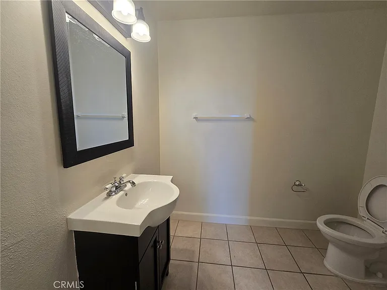 2288 Loma Alta Dr #6 — Photo 11