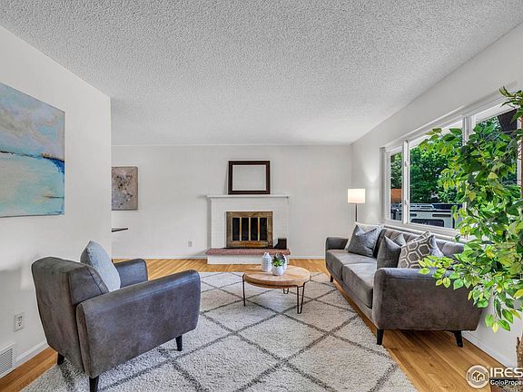 5th image of 1426 Brookfield Dr