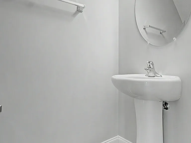 245 Alcott Cir — Photo 15