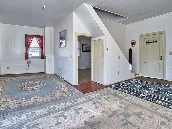 5th image of 83 Edgemere Ave #A