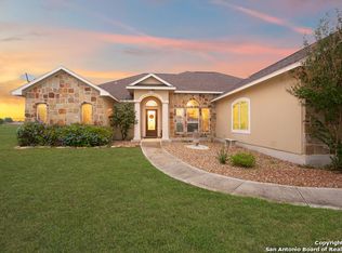 15815 Lake Breeze Dr, Lytle, TX 78052