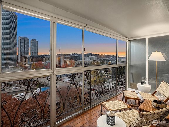 4th image of 1740 Melrose Avenue #703