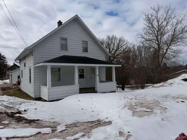 101 W Birch St, Ironwood, MI 49938