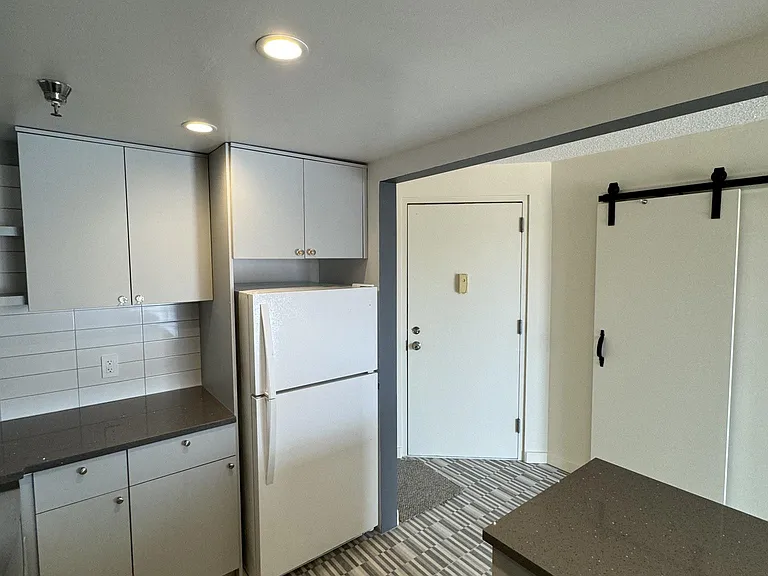 123 Mamaroneck Ave #501 — Photo 4