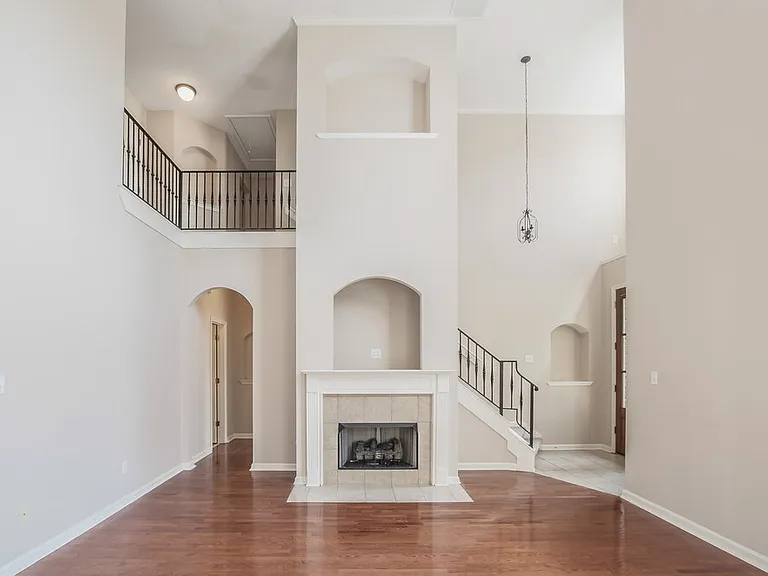 1132 Hoska Cv — Photo 3