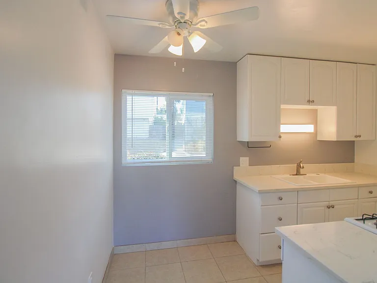 1225 Monte Vista Pl #1 — Photo 6
