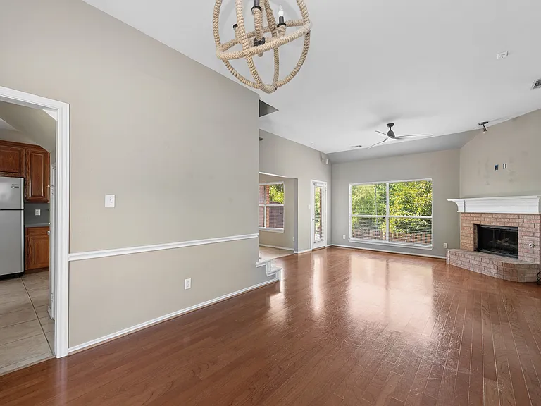 1808 Melton Dr — Photo 4