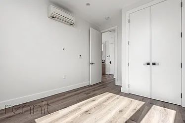 Rented by Rennit Inc.