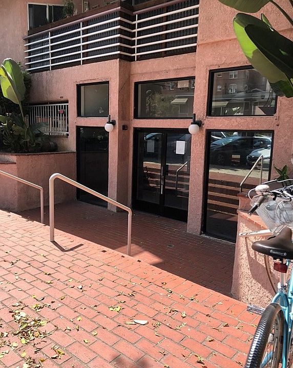 1st image of 327 Chestnut Ave APT 102