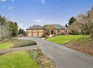 18380 S Cadle Creek Ln, Oregon City, OR 97045