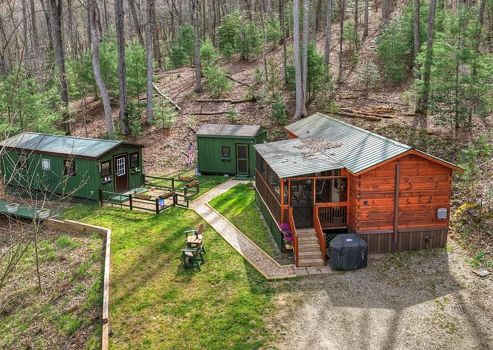 1st image of 57 Meadow Hl