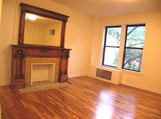 23 W 70th St APT 2R, New York, NY 10023