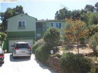 6189 Hillmont Dr, Oakland, CA 94605