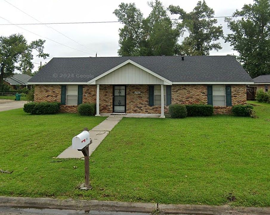 1st image of 1901 Palermo Dr