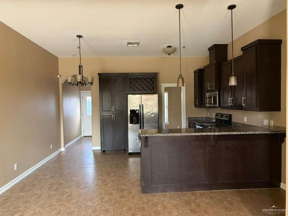 1st image of 1408 W Fig Ave APT 3