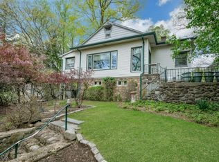 123 Reservoir Dr, Boonton, NJ 07005