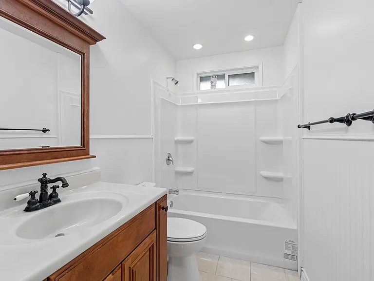 1837 S 263rd Pl — Photo 6
