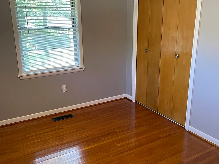 4506 Rosemont Dr — Photo 22