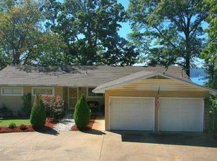 125 Lakecrest Dr, Ridgedale, MO 65739