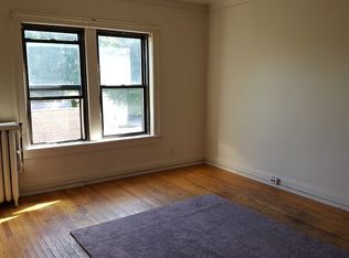 820 E Converse Ave APT 17, Springfield, IL 62702