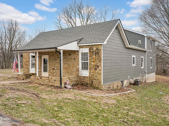 3rd image of 11074 N Cross St