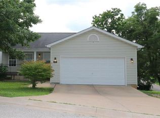 2937 Athens Ave, Saint Louis, MO 63121