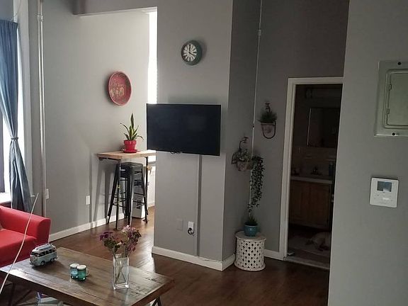 4th image of 109 W 111th St APT 5C