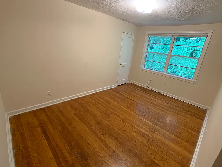 1615 Valley Ave — Photo 27