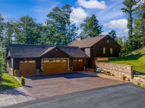6915 Eagle Rd, Waite Hill, OH 44094