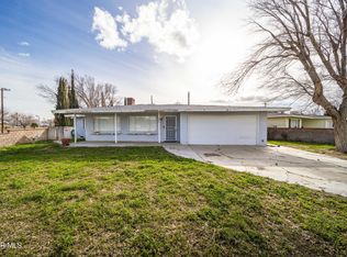 2000 Shasta St, Mojave, CA 93501