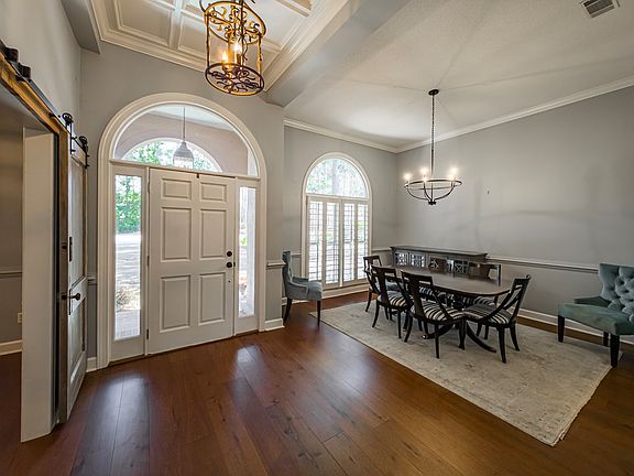 5th image of 4524 Orchard Knoll Cir