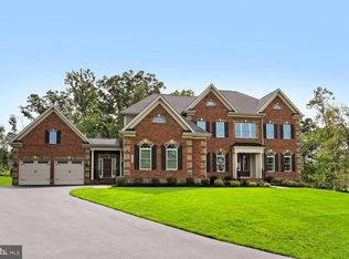 15799 Delaney Chase Way, Centreville, VA 20120