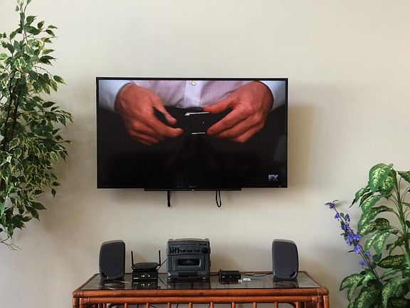 4th image of 4004 Atrium Dr