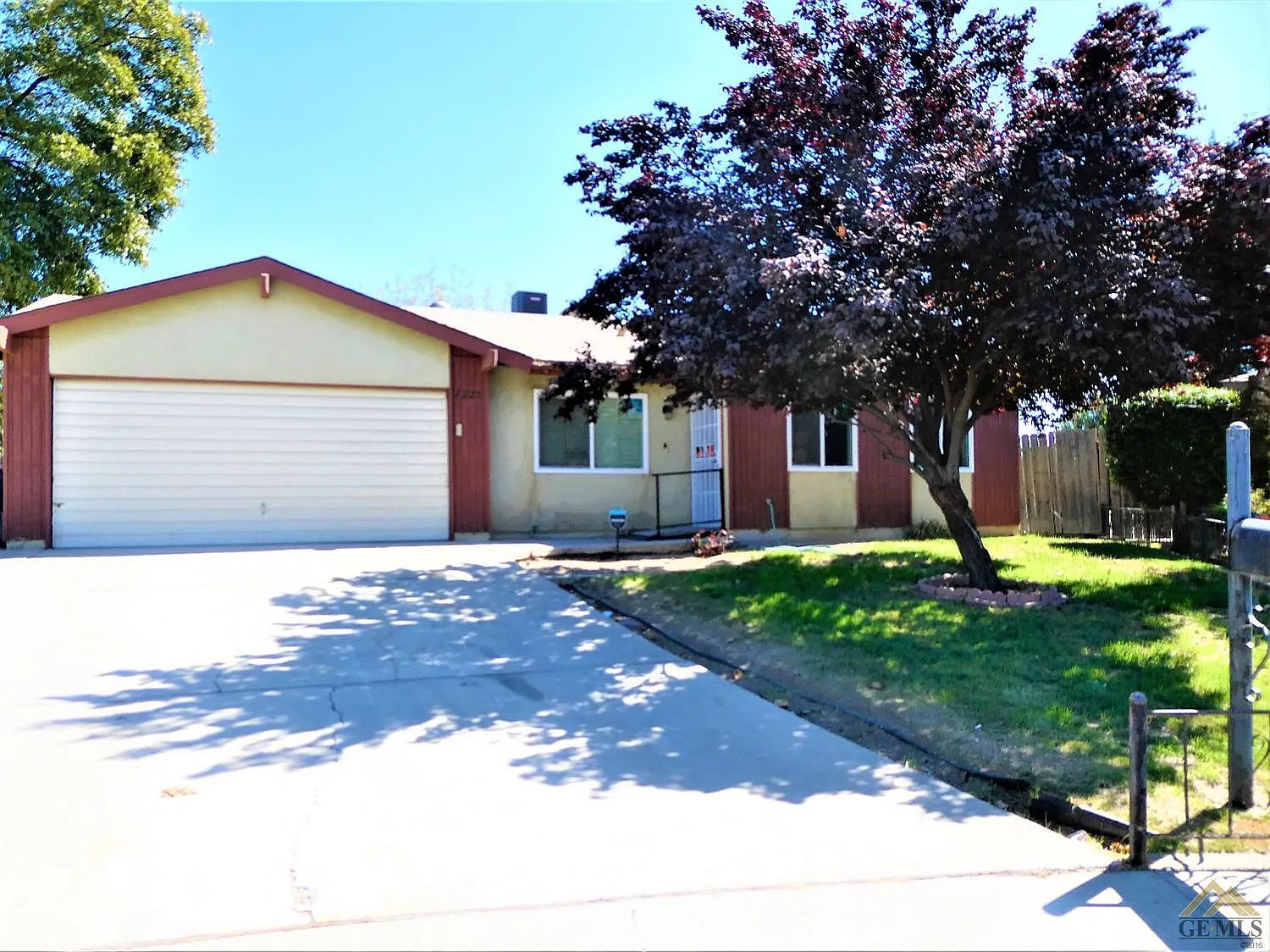 1225 Arthur Ave photo 1