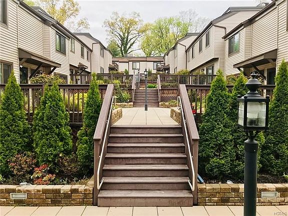 This attractively maintained and updated townhouse community was recently upgraded with new roofs, walkways, and siding.
